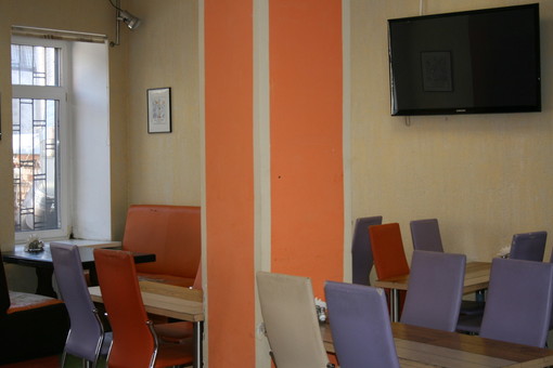 Столовая Купянчанка на Мясницкой. Основной зал до 60 человек. Фото 2