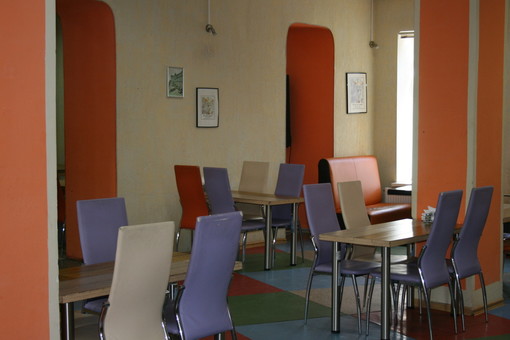 Столовая Купянчанка на Мясницкой. Основной зал до 60 человек. Фото 1