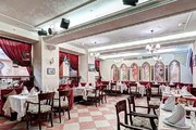 Ресторан Бахтриони. Красный зал