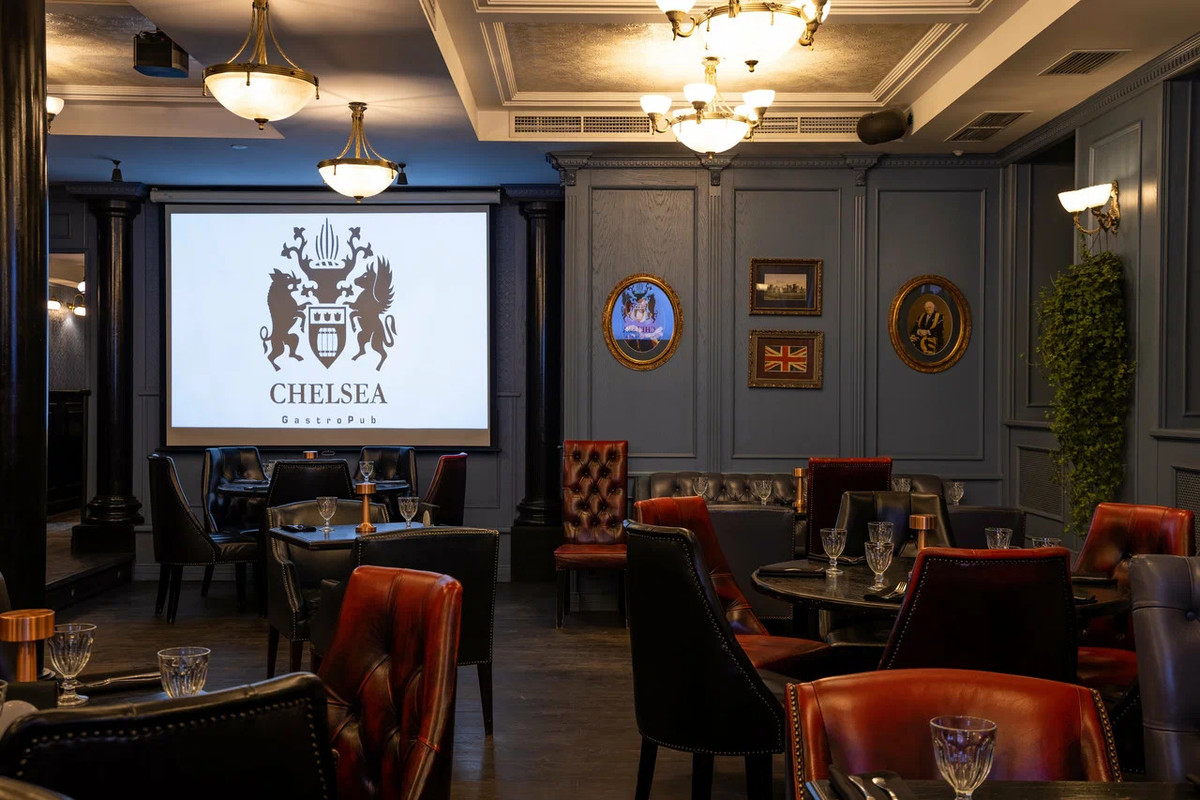 Гастропаб Челси / Chelsea GastroPub Основной зал