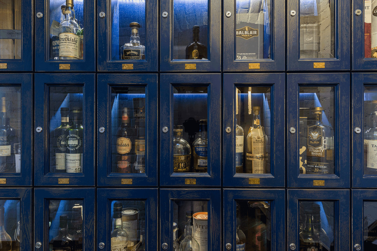 Ресторан Виски Румс / Whisky Rooms Коллекция виски